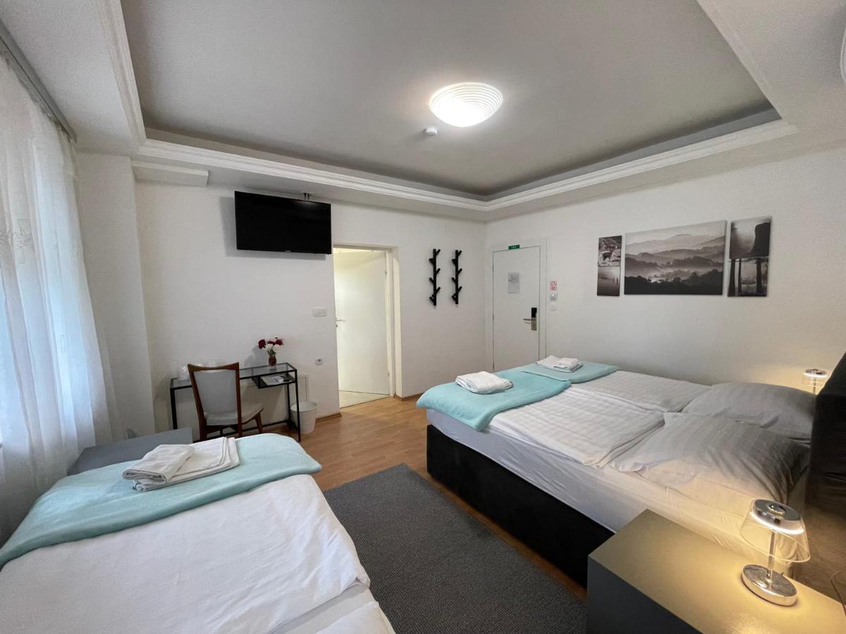 Stella Boutique Rooms Sesvete Esterno foto